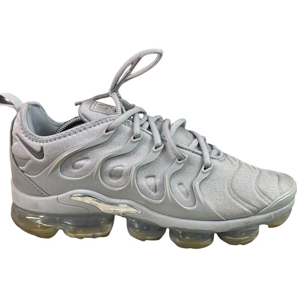 Nike Air Vapormax Plus Wolf Grey Dark Grey 924453-005 Size 10